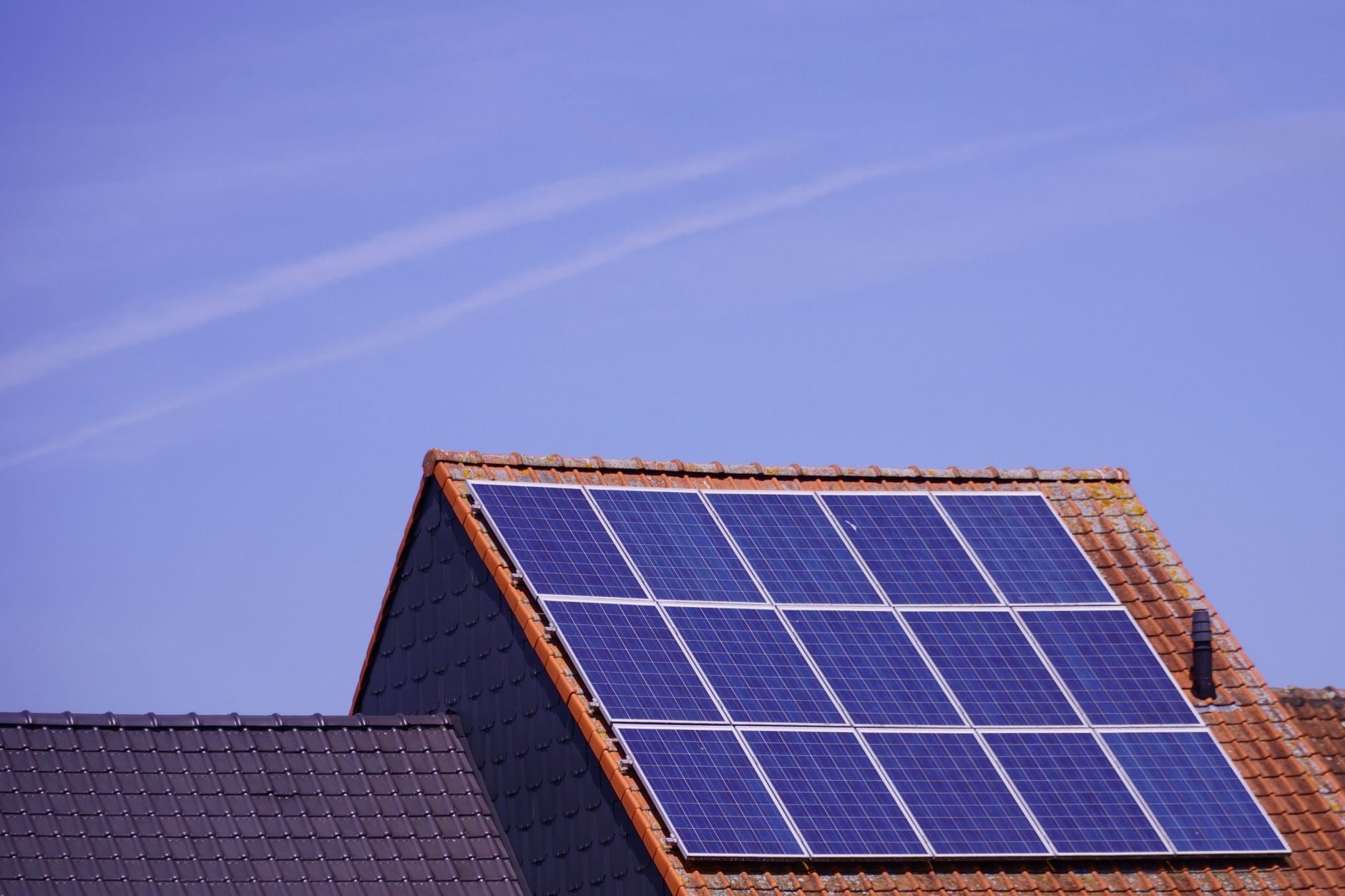 solar battery storage for businesses