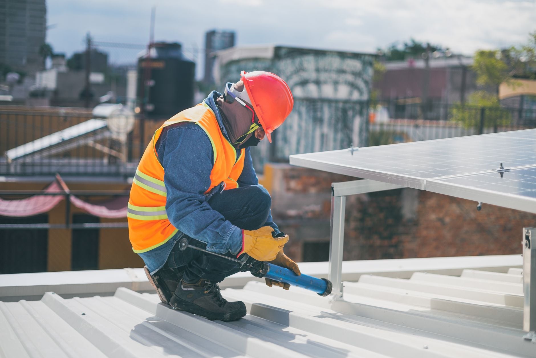 roof top solar panel installation